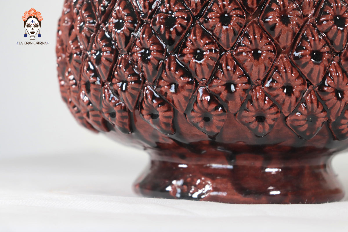 Piña Roja de Rombos - 51 cm. 20 in.