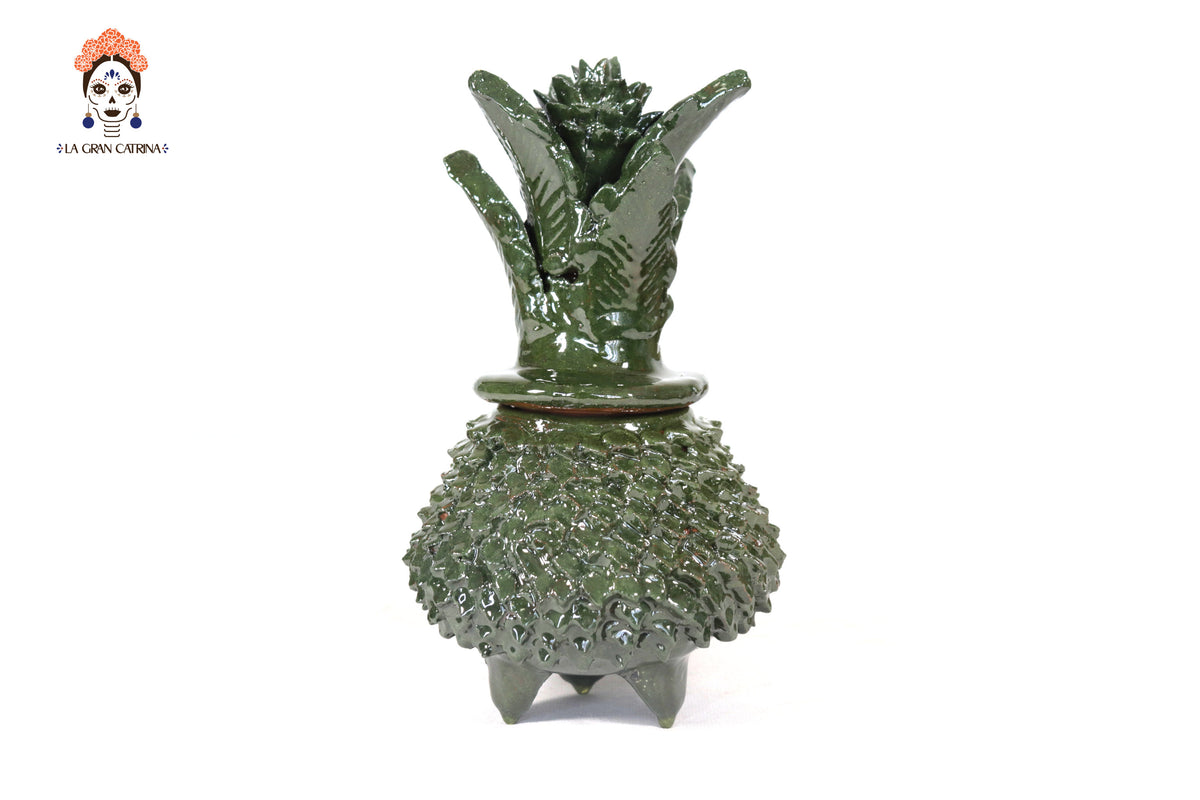 Piña de barro vidriado - Ladrillos verdes - 19 cm. 7.7 in.