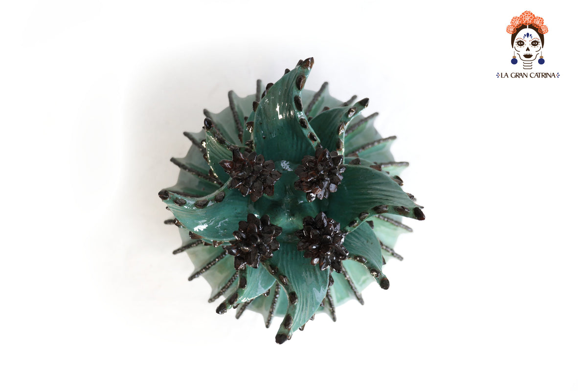 Piña Michoacana Turquesa con Negro Biznaga - 45 cm. 18 in. Piña