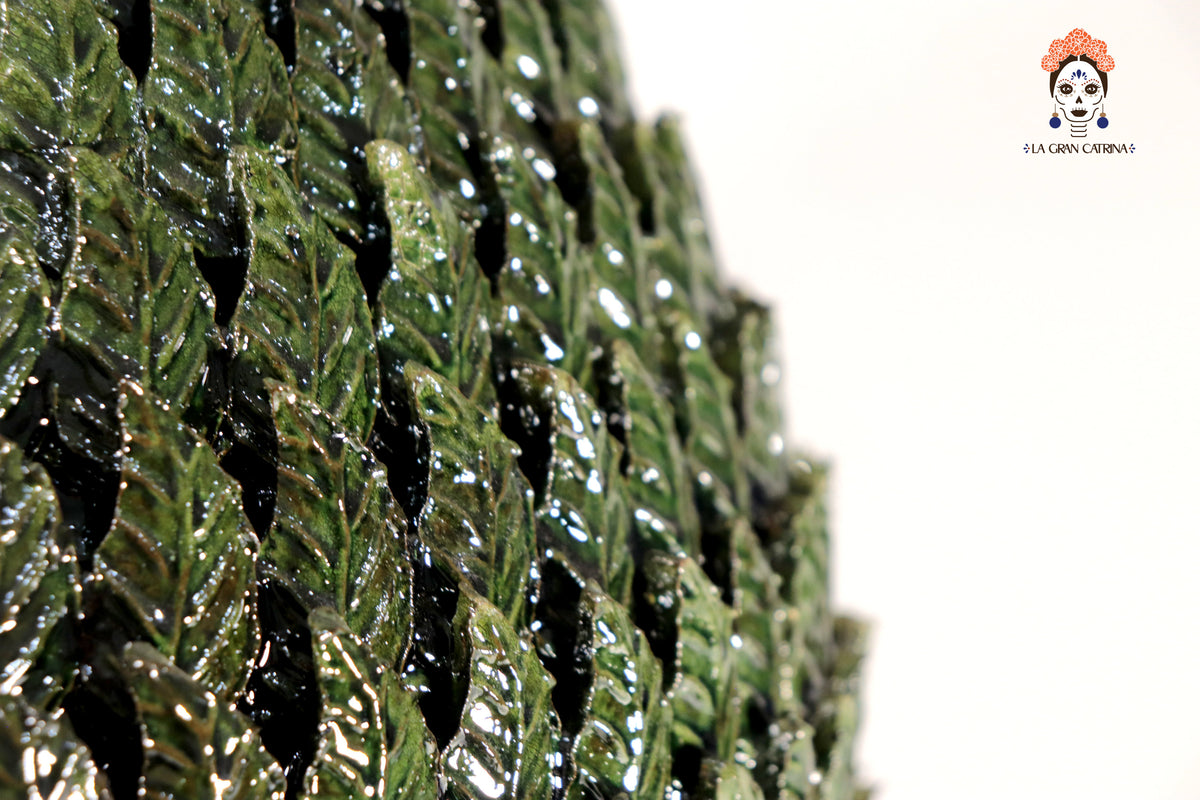 Piña michoacana de barro - 70 cm. 27.5 in. - Verde Piña