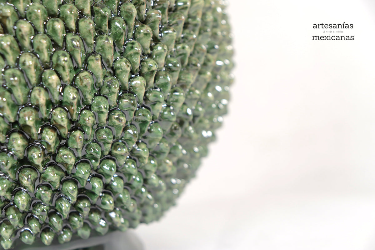 Piña de picos verdes tapa ondulada - 50 cm. 20 in. - Sobre Pedido