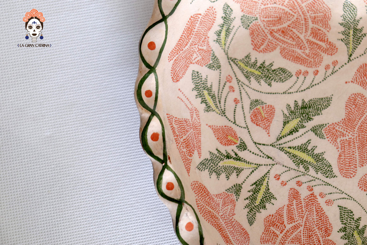 Plato pintado a mano - Rosas - 22.5 cm. Maceta