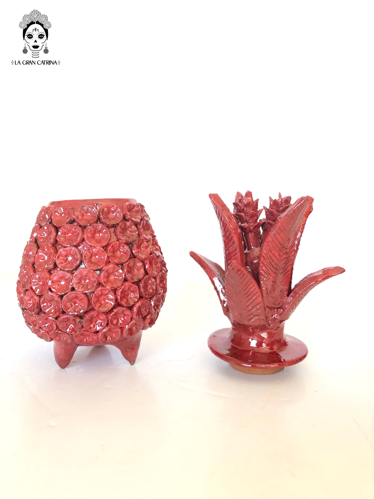 Piña michoacana de barro - Flores rojas - 28 cm. 11 in. - Sobre pedido Sobre pedido