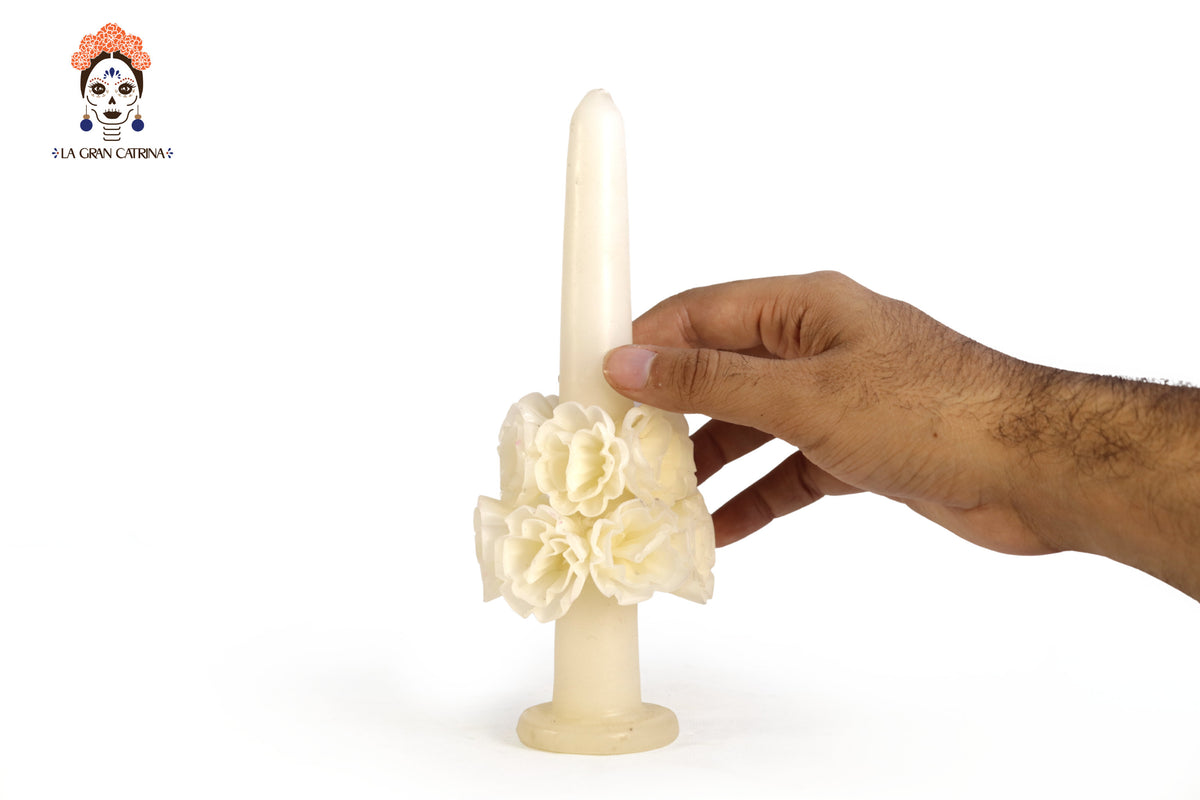Vela Esculpida - Media Flor Decorativa Blanca - 28 cm. 11 in.