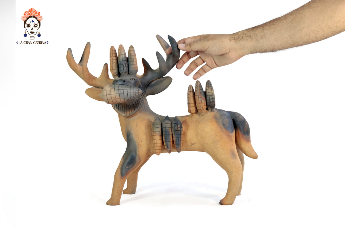 Venado Portavelas con Mazorcas - 38 cm. 15 in. Zipiajo