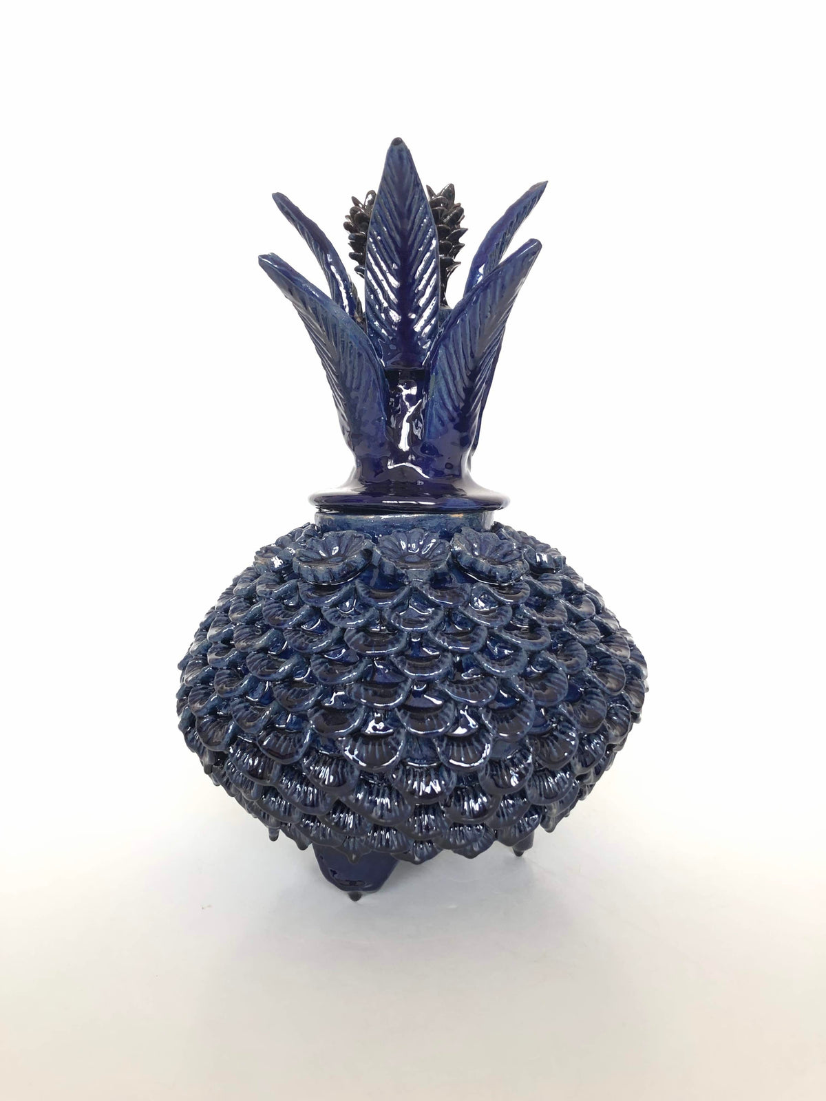 Piña michoacana de barro - Platillo de Pétalos azules con flores - 33 cm. 13 in.