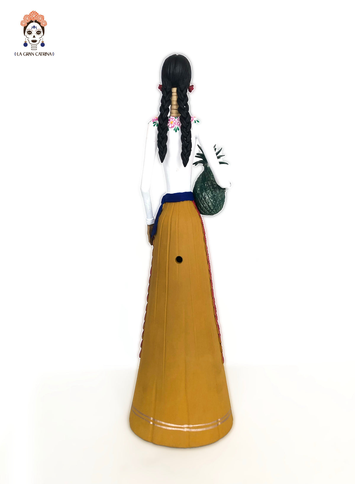 Catrina con Piña michoacana - 50 cm. 20 in. Catrina