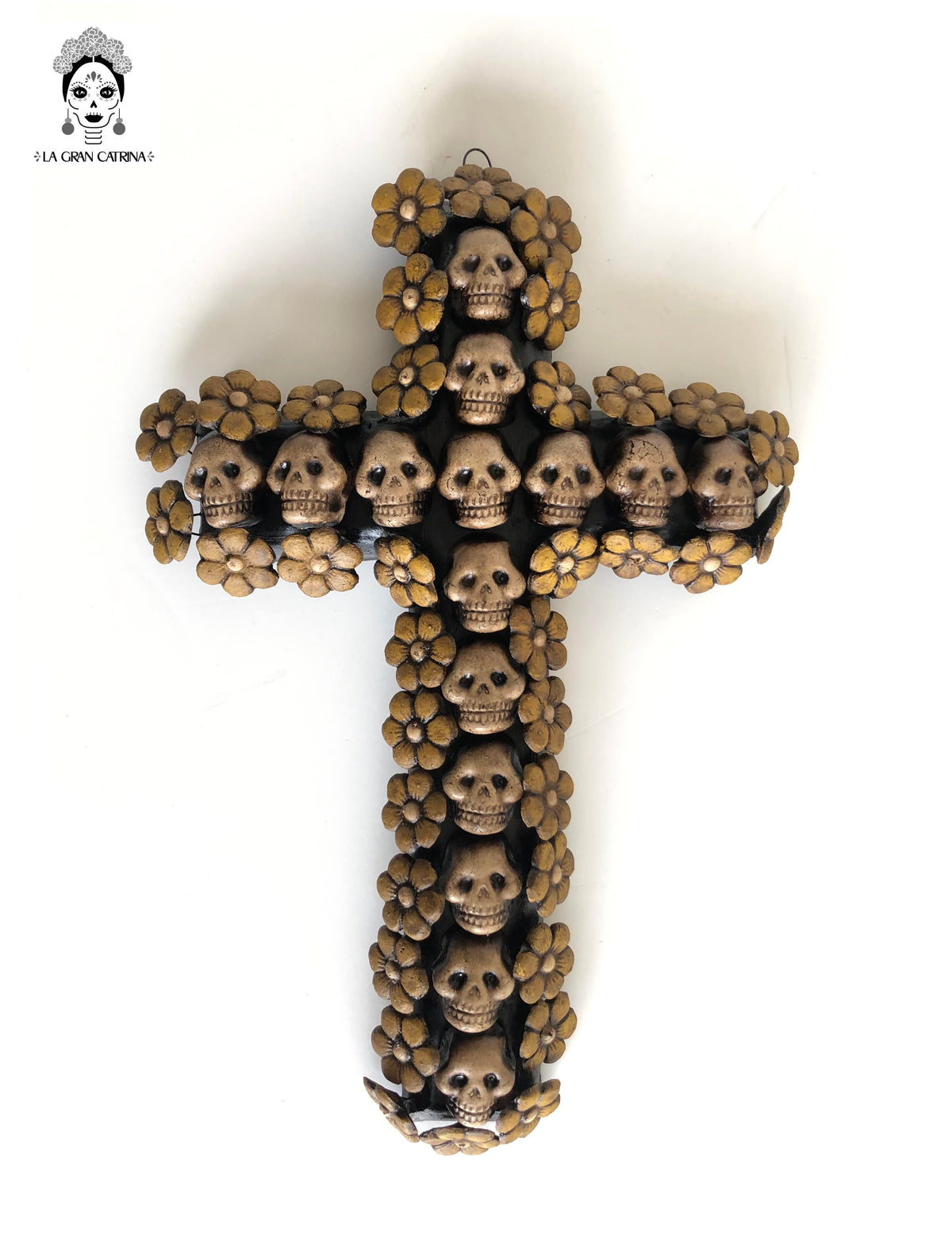 Cruz de Día de Muertos calaveras y cempasuchil 24 cm. 10 in. Maceta