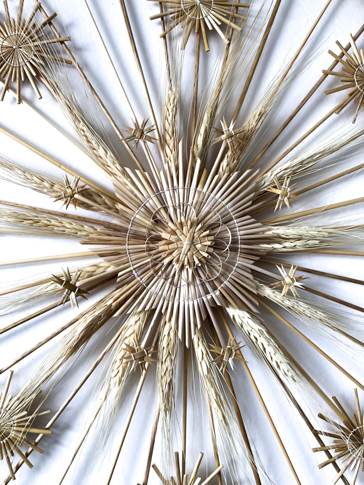 Círculo de Trigo - Estrellitas - 70 cm. 28 in.