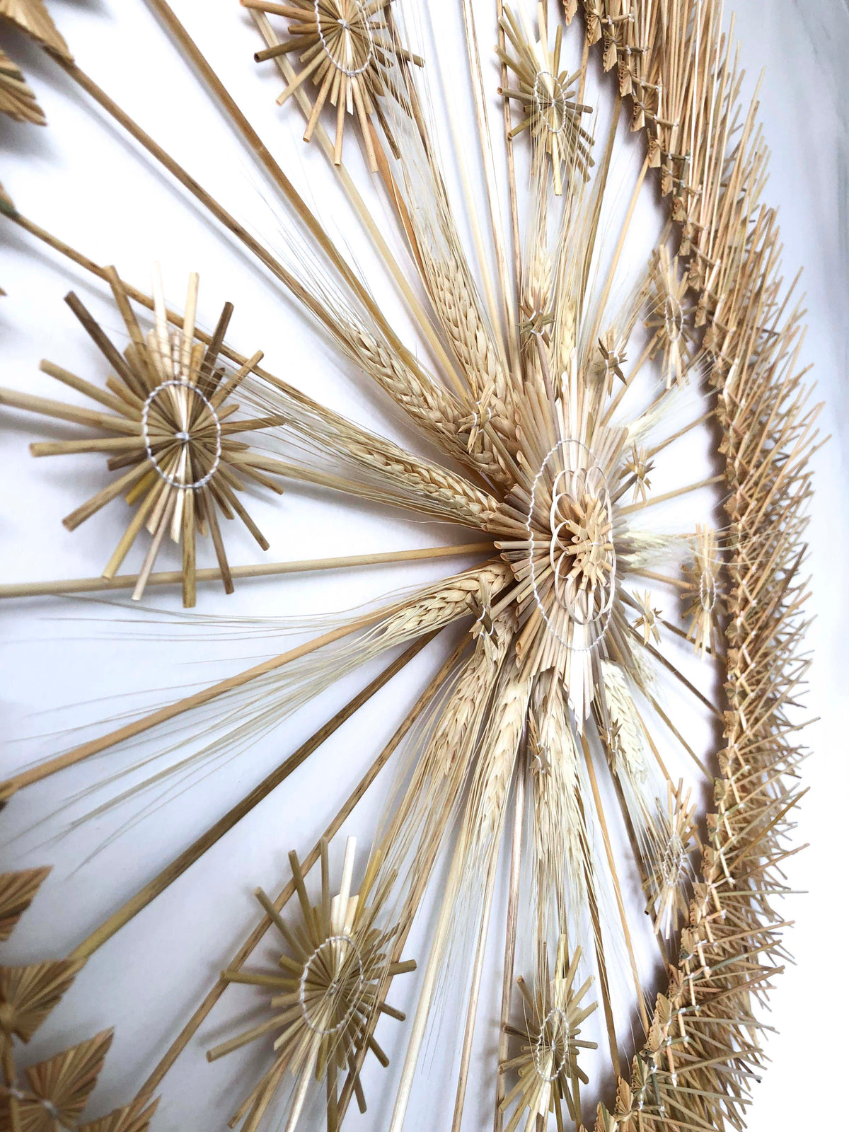 Círculo de Trigo - Estrellitas - 70 cm. 28 in.