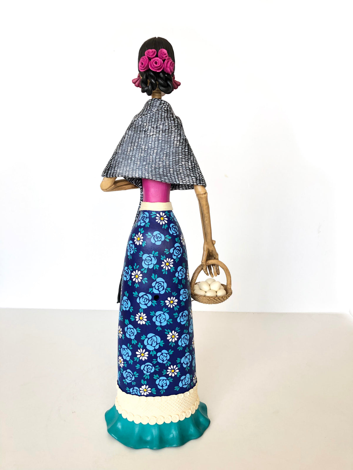Catrina Huevera - 65 cm. 26 in. Catrina