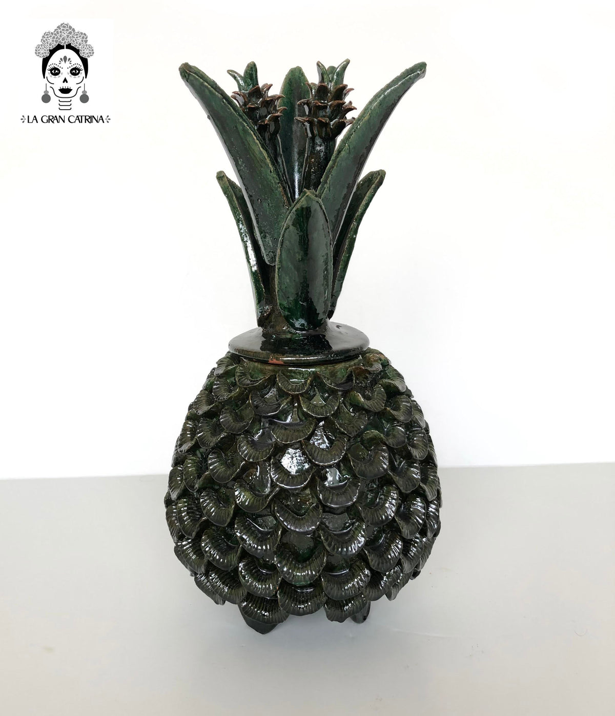 Piña michoacana de barro - Pétalos verdes - 41 cm. 16 in. - Sobre Pedido Sobre pedido