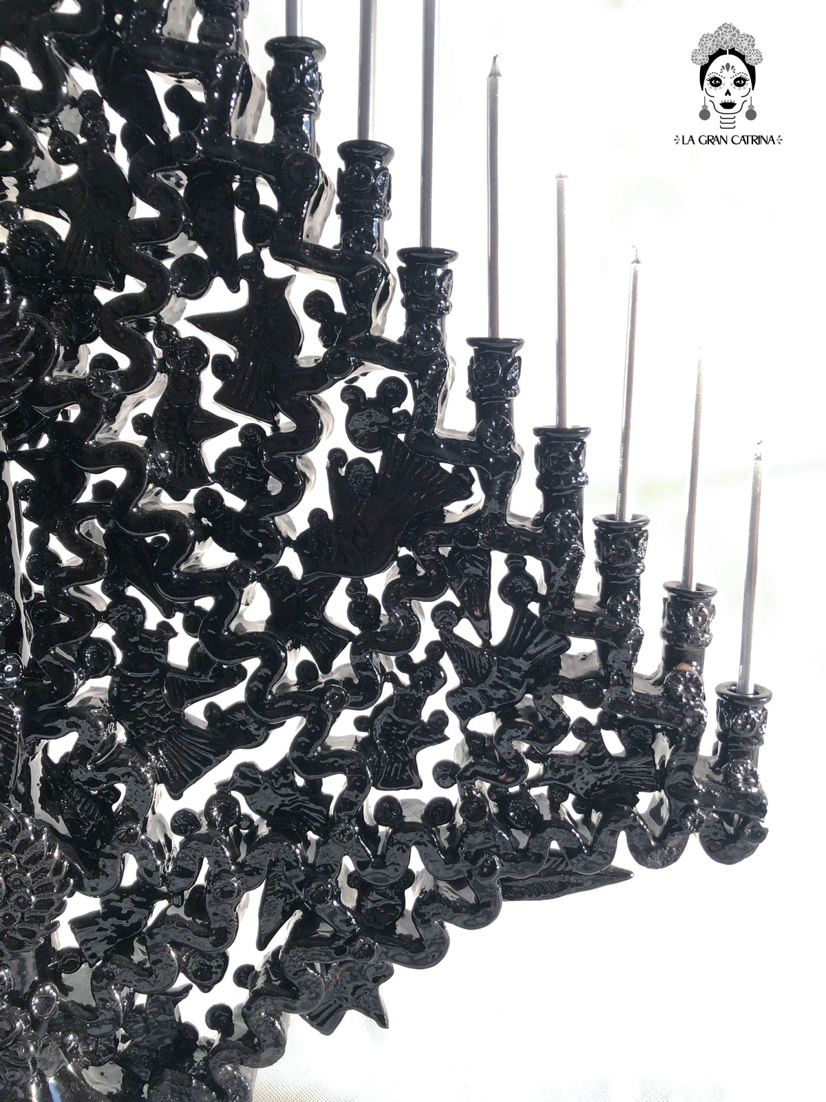 Candelero negro de 25 velas - Barro vidriado - 63 cm. 25 in.