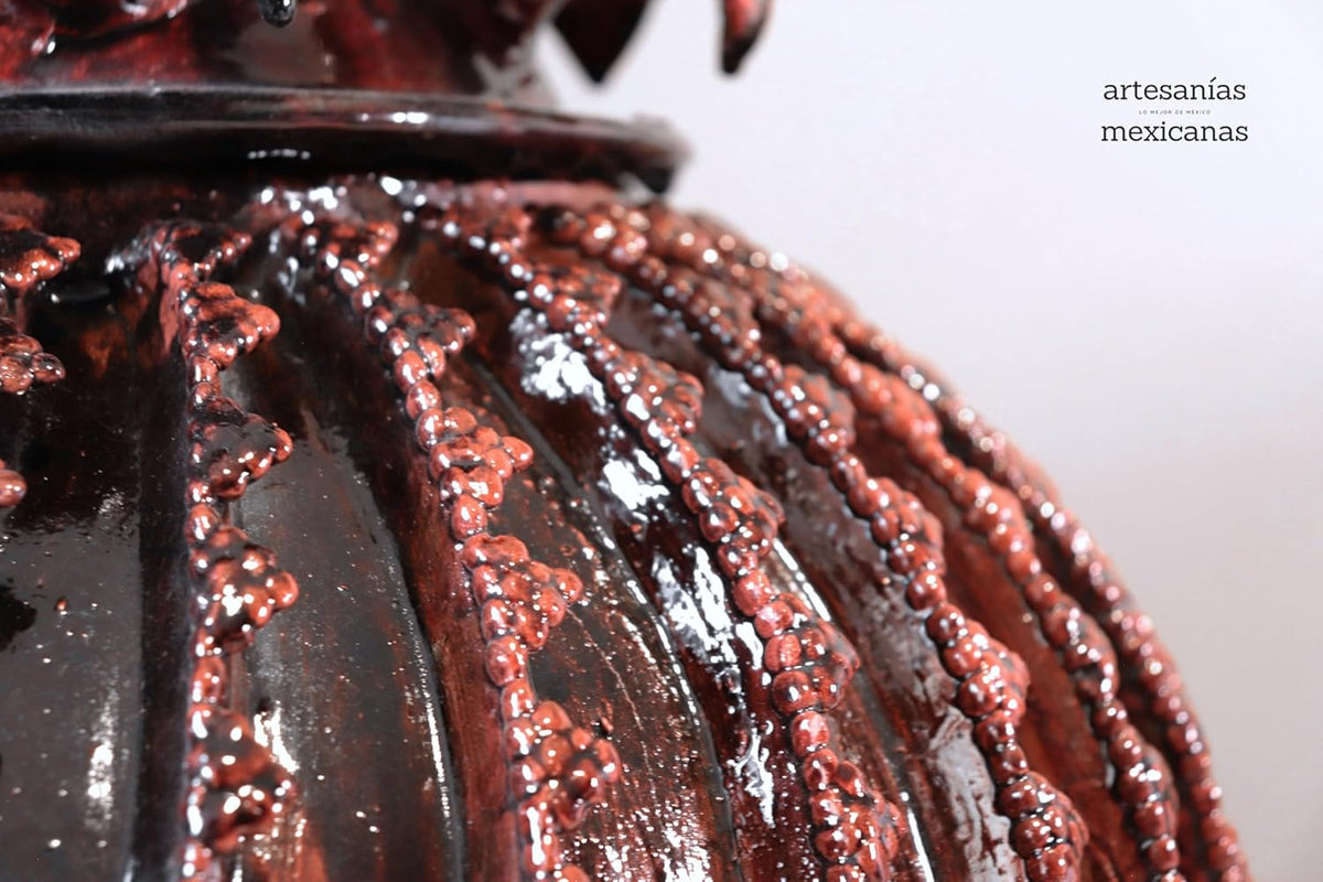 Piña michoacana de barro - Flor de Jamaica - 101 cm. 40 in. - Sobre pedido