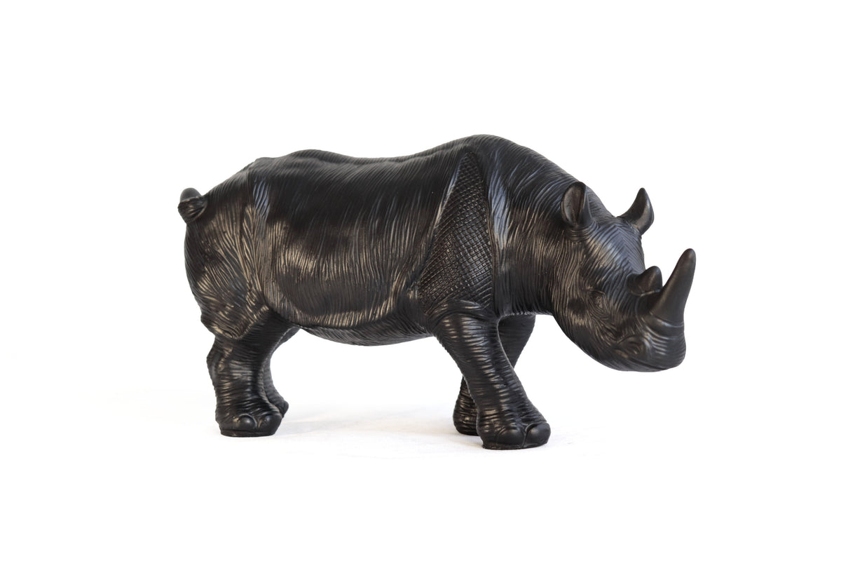 Rinoceronte Brillante de Barro Negro 31 cm. 12.2 in.