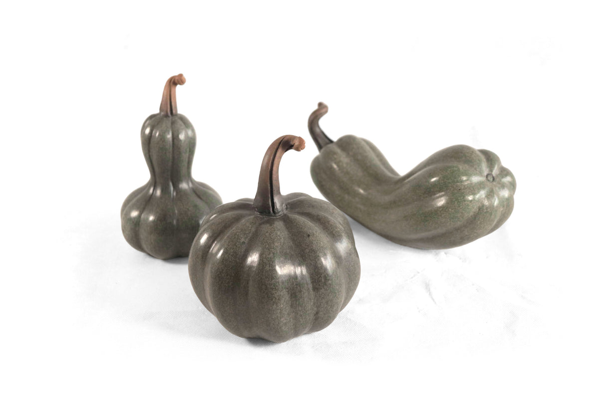 Juego de 3 calabazas verde grisáceo