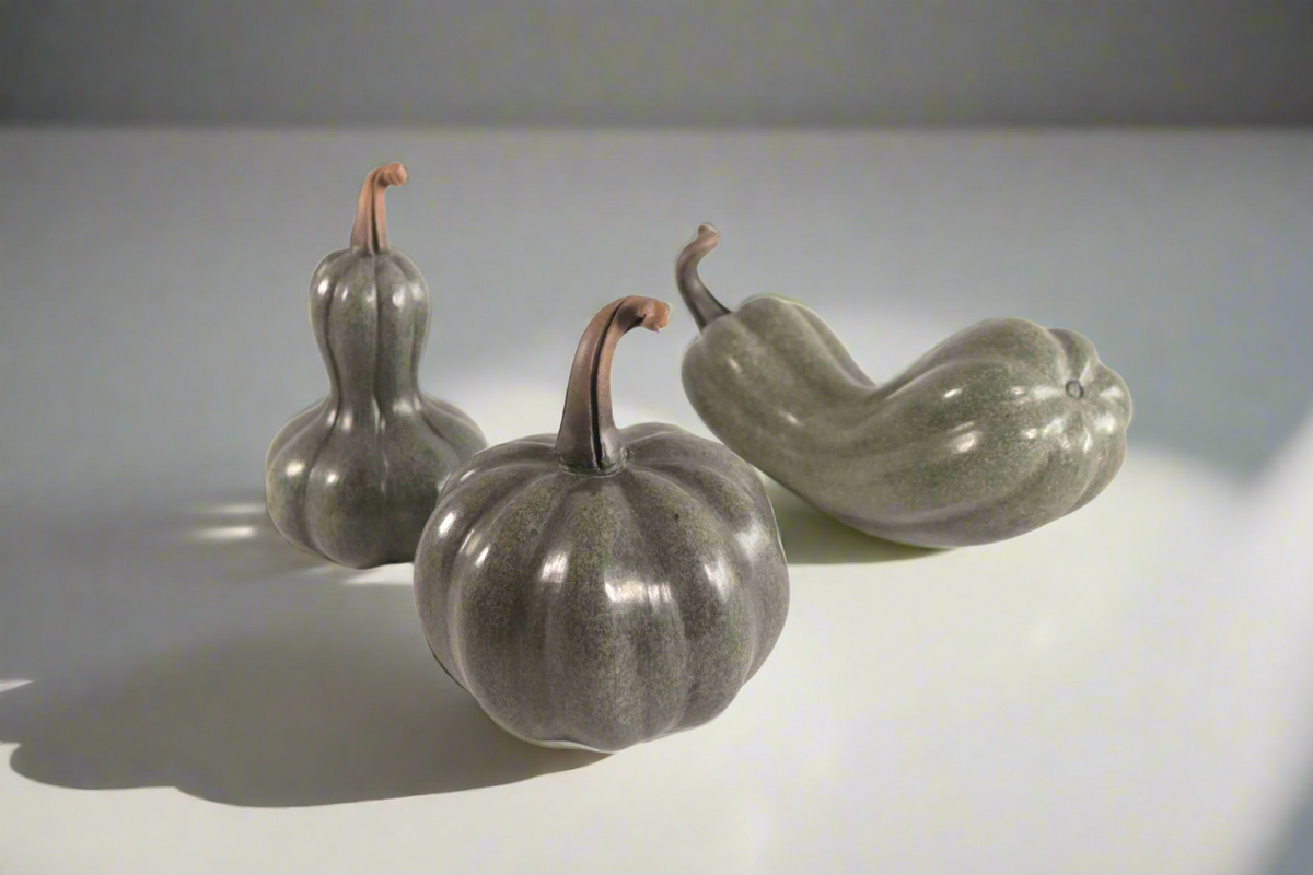 Juego de 3 calabazas verde grisáceo