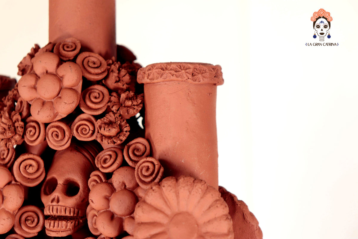 Candelero Altar Calavera Floral Barro Natural - 62 cm. 24.4 in.