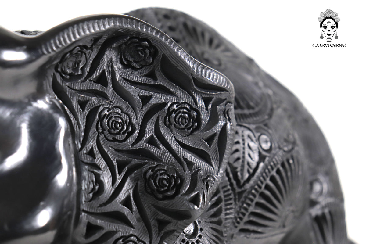 Pareja de Elefantes de Barro Negro - 24 cm. 9.4 in. - 18 cm. 7 in. Barro negro