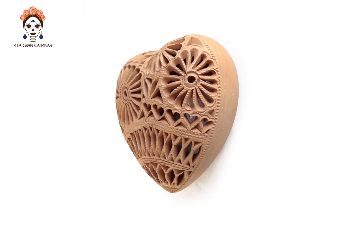 Corazón Natural de Pared - 20 cm. 7.8 in. Barro negro