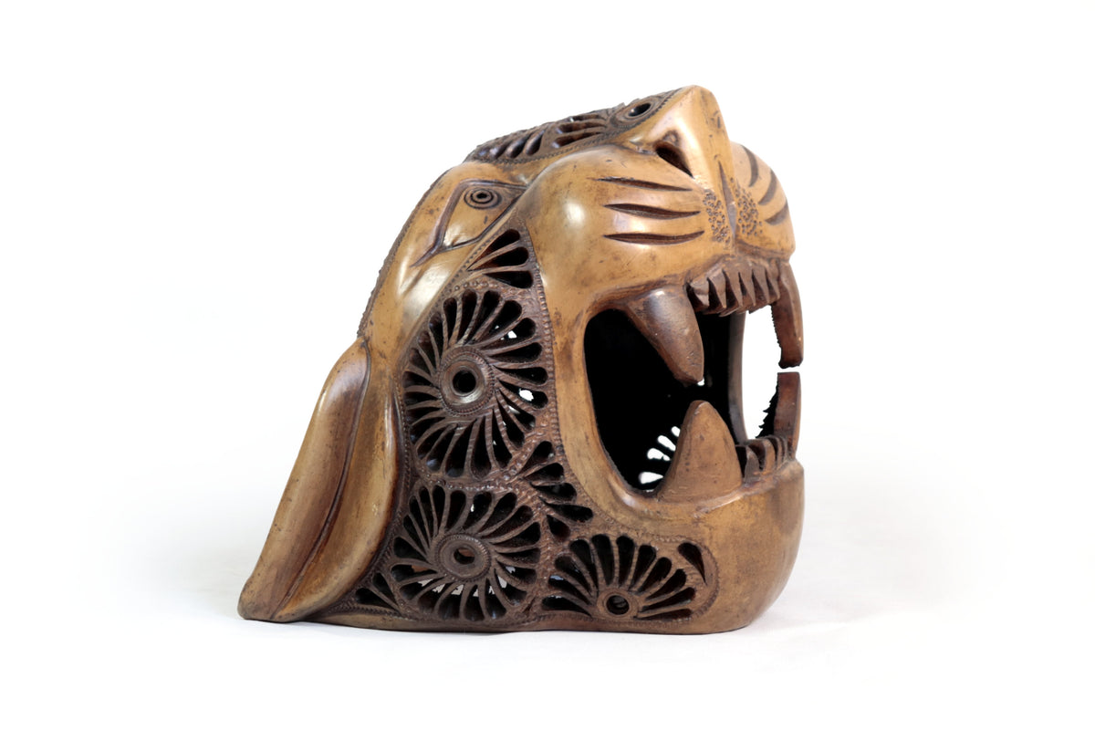 Cabeza de Jaguar Cafe de Barro Negro - 22 cm. 8.7 in. Barro negro