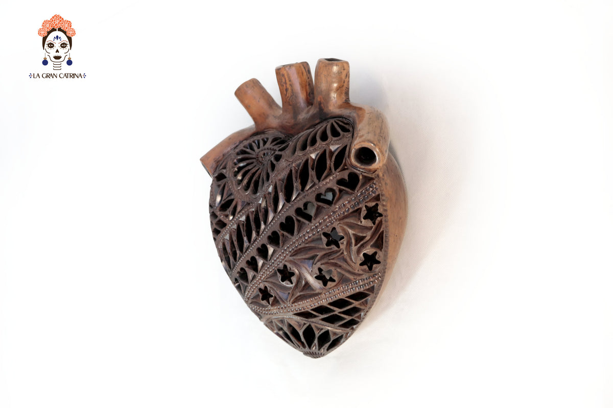 Corazon Arteria Cafe en Barro Negro 28 cm. 11 in. Barro negro