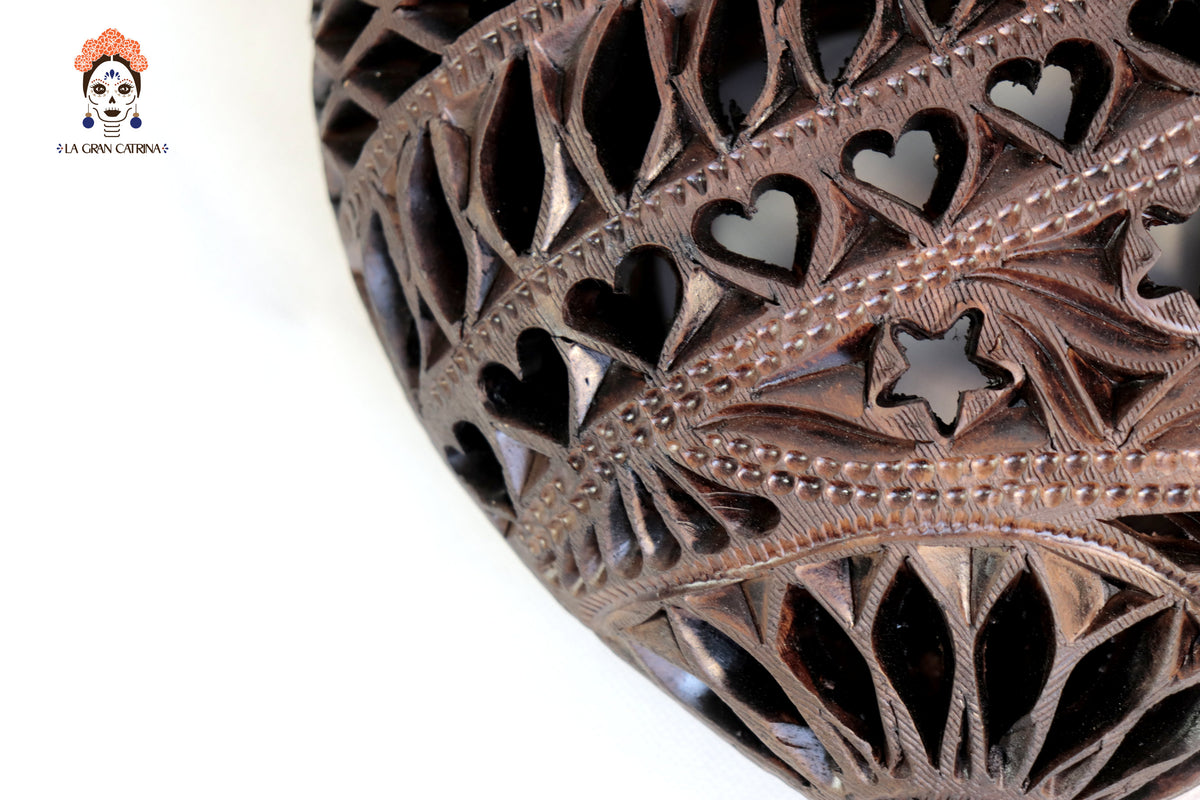 Corazon Arteria Cafe en Barro Negro 28 cm. 11 in. Barro negro