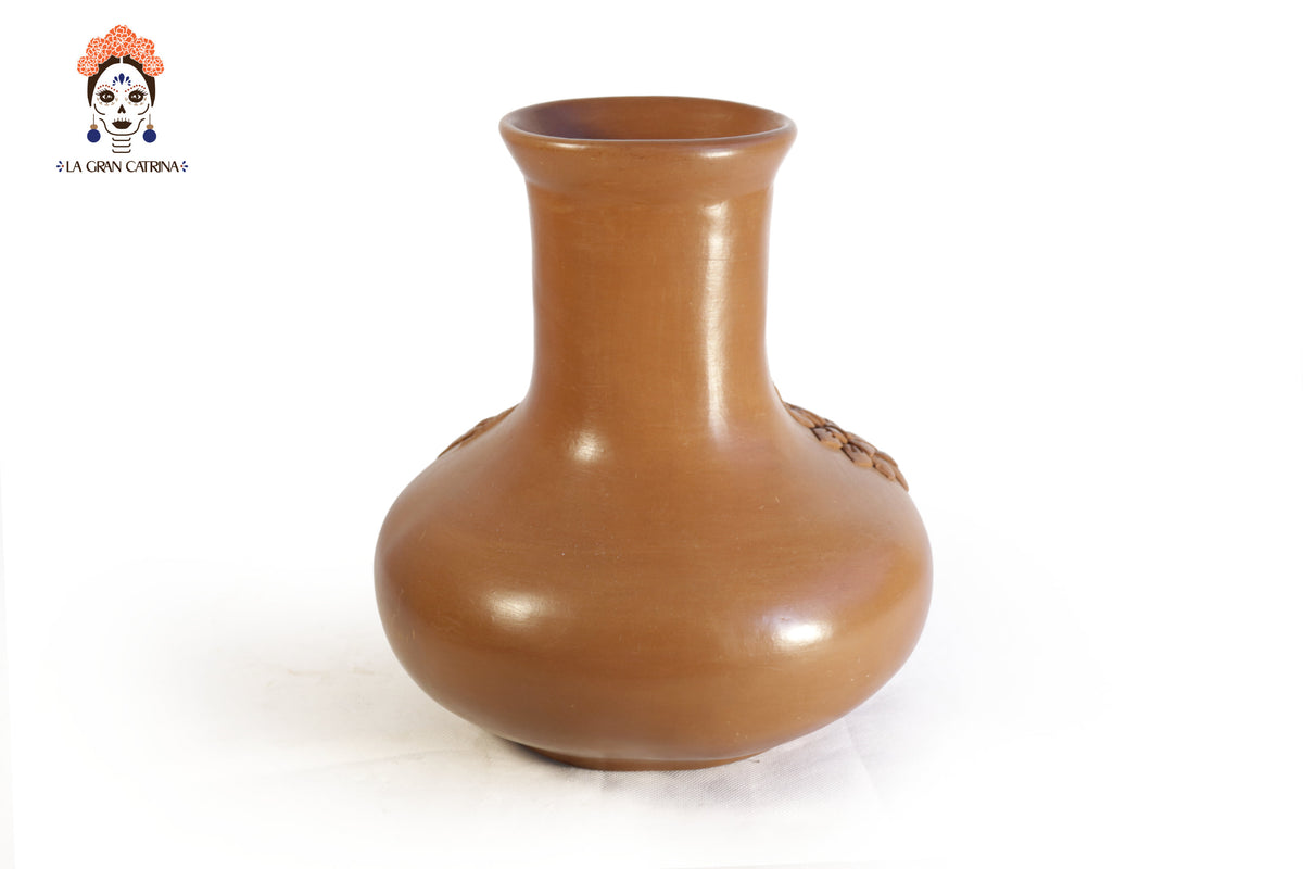Vasija con Diseño Floral de Barro - Patamban - 24 cm. 9.4 in.