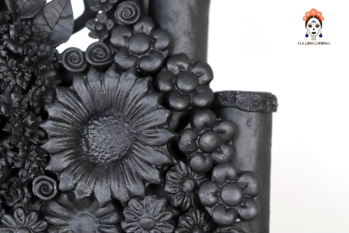 Candelero Altar Calavera Floral Barro Negro - 62 cm. 24.4 in. - Sobre Pedido