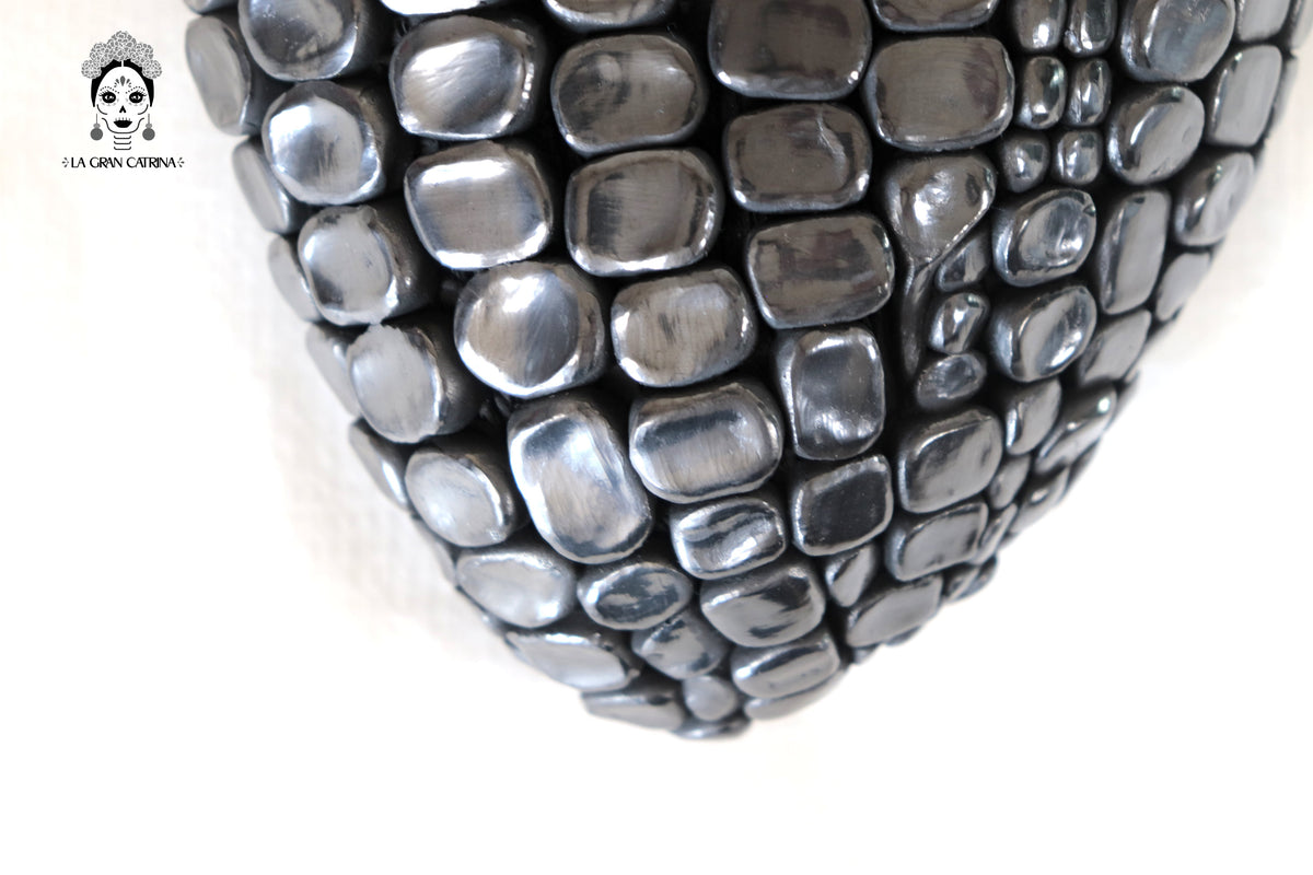 Corazon de Maíz Modelo 2 - Barro Negro de San Bartolo 20 cm. 7.8 in. - En produccion Barro negro