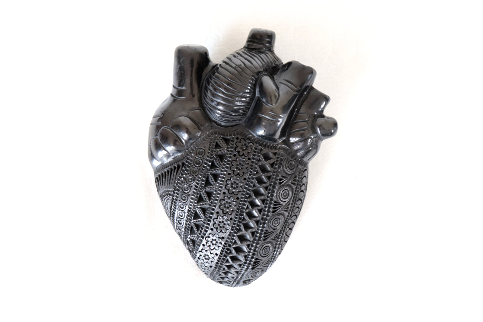 Corazon de Maíz Modelo 3 - Barro Negro de San Bartolo 20 cm. 7.8 in. - En producción Barro negro