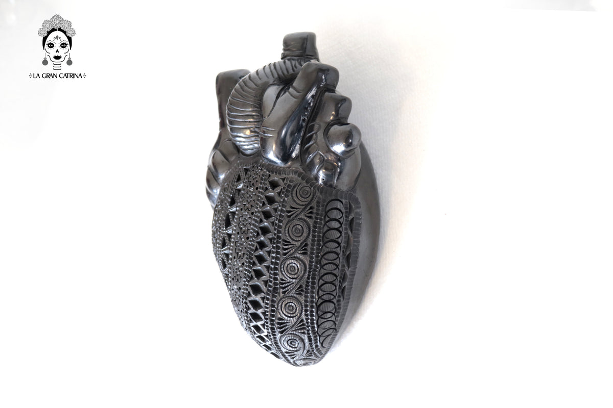 Corazon de Maíz Modelo 3 - Barro Negro de San Bartolo 20 cm. 7.8 in. - En producción Barro negro