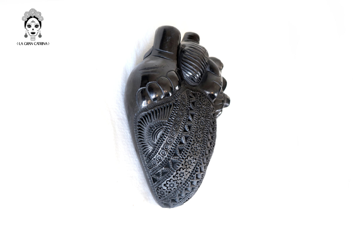 Corazon de Maíz Modelo 3 - Barro Negro de San Bartolo 20 cm. 7.8 in. - En producción Barro negro