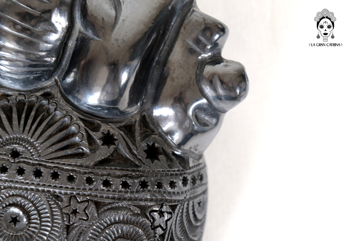 Corazon de Maíz Modelo 4 - Barro Negro de San Bartolo 20 cm. 7.8 in. Barro negro