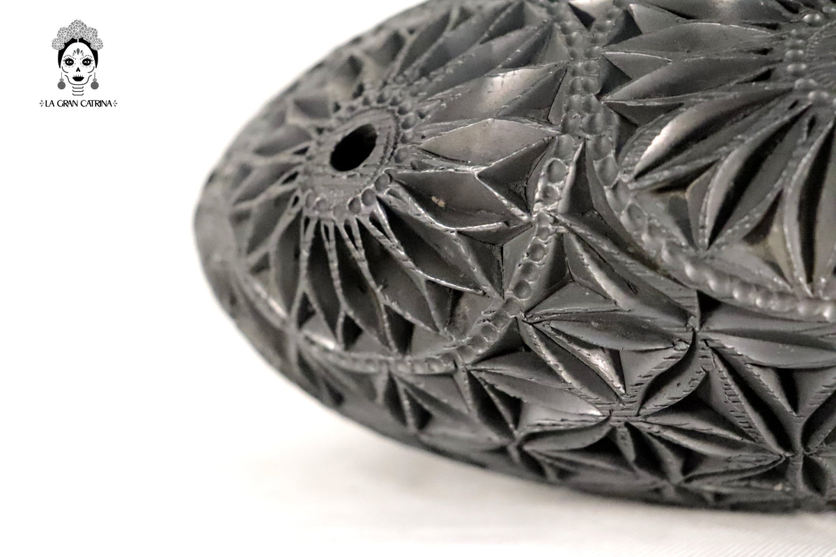 Jarrón Nigua de Barro Negro 30 cm. 11.8 in. Barro negro