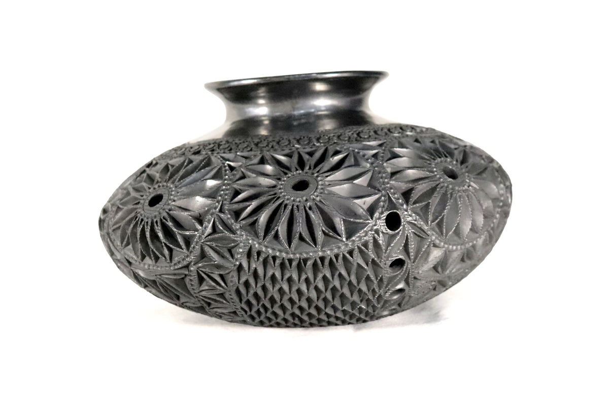 Jarrón Nigua de Barro Negro 30 cm. 11.8 in. Barro negro