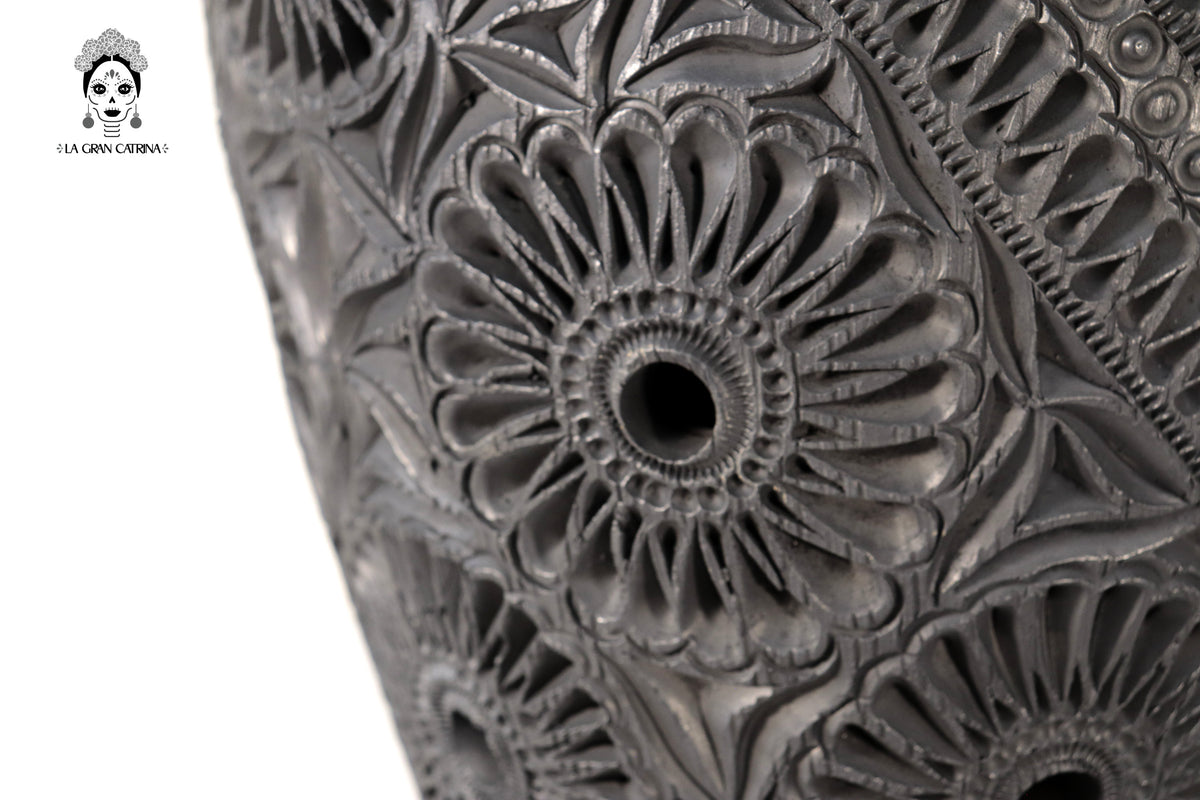 Tibor II Artesanal de Barro Negro 35 cm. 13.7 in. Barro negro