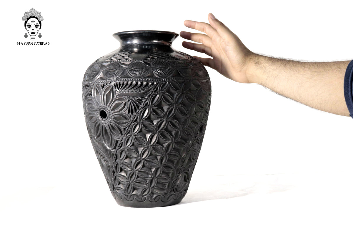 Tibor II Artesanal de Barro Negro 35 cm. 13.7 in. Barro negro