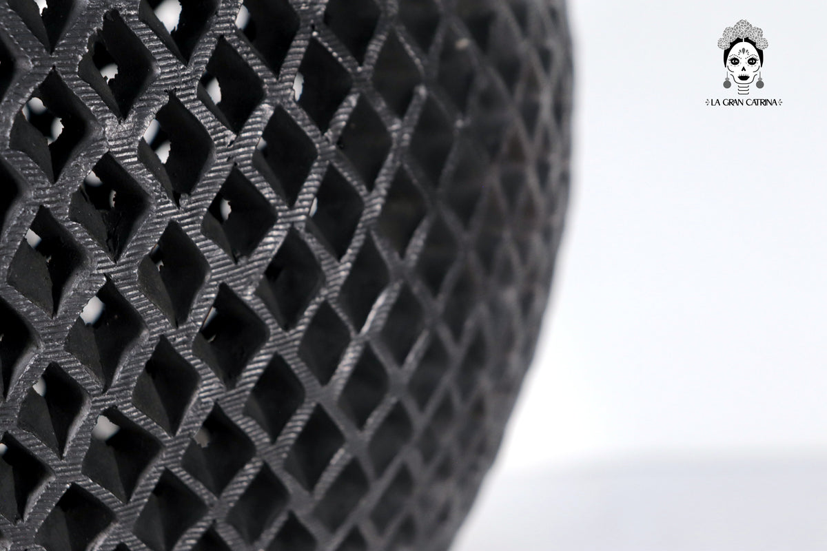 Tibor III Artesanal de Barro Negro 35 cm. 13.7 in. Barro negro