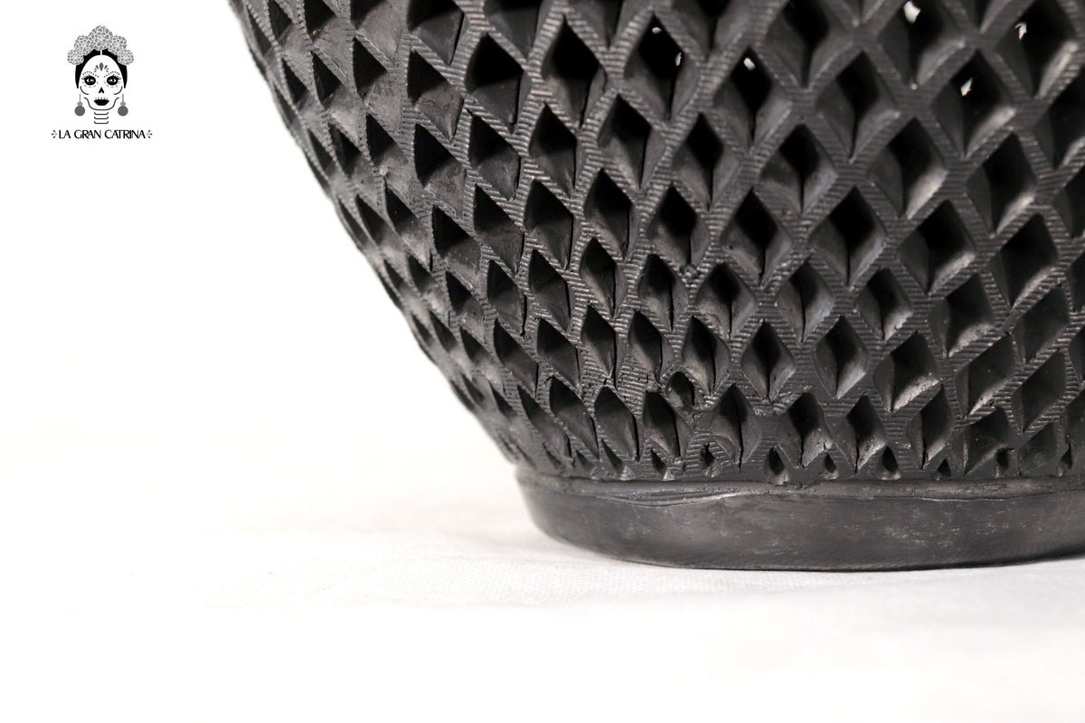 Tibor III Artesanal de Barro Negro 35 cm. 13.7 in. Barro negro