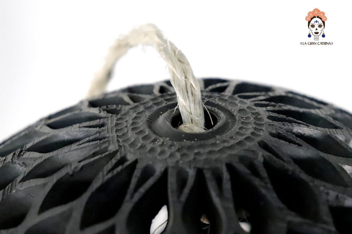 Lampara de Barro Negro 30 cm. 11.8 in. Barro negro