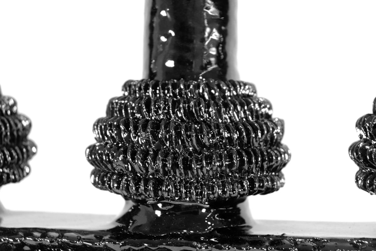 Candelero de 3 velas - Negro de bolas - Barro vidriado