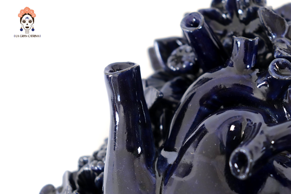 Corazon Azul de pared - Barro vidriado - 23 cm. 9 in.