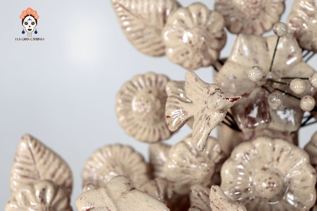 Cruz vintage vidriada de 32.5 cm.