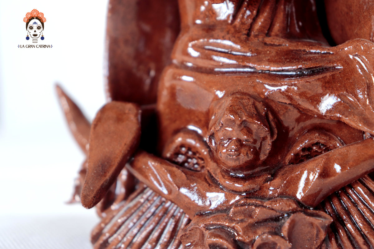 Virgen de Guadalupe - Barro Vidriado color café - 30 Cm. 11.8 in.