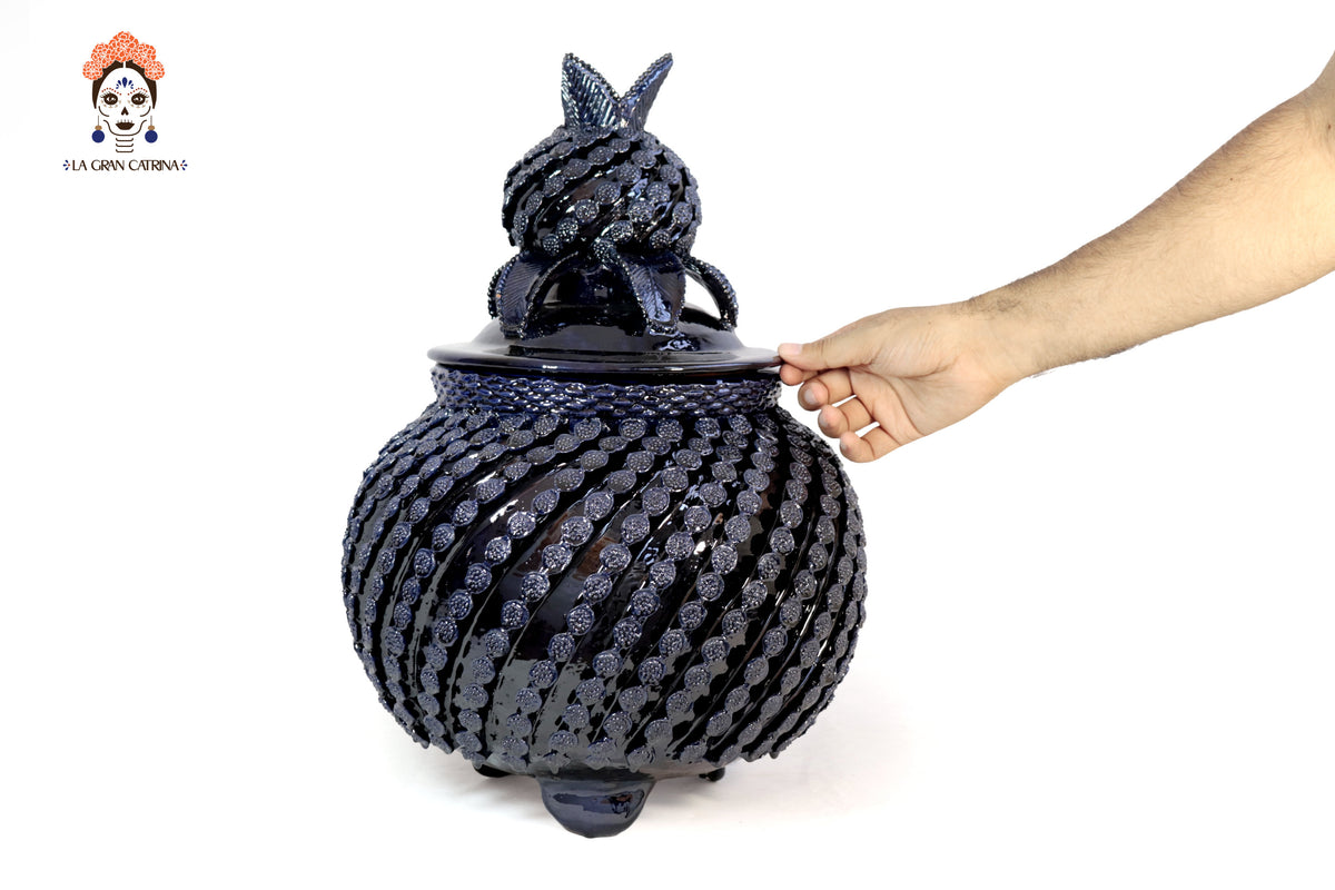 Jarrón azul de Botones en Espiral - 48 cm. 18.8 in. Artesanía
