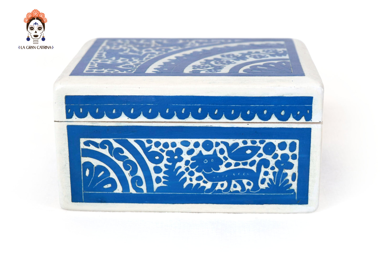 Caja Artesanal Pequeña de Olinalá Blanca - 14.7 cm. 5.7 in. Olinala