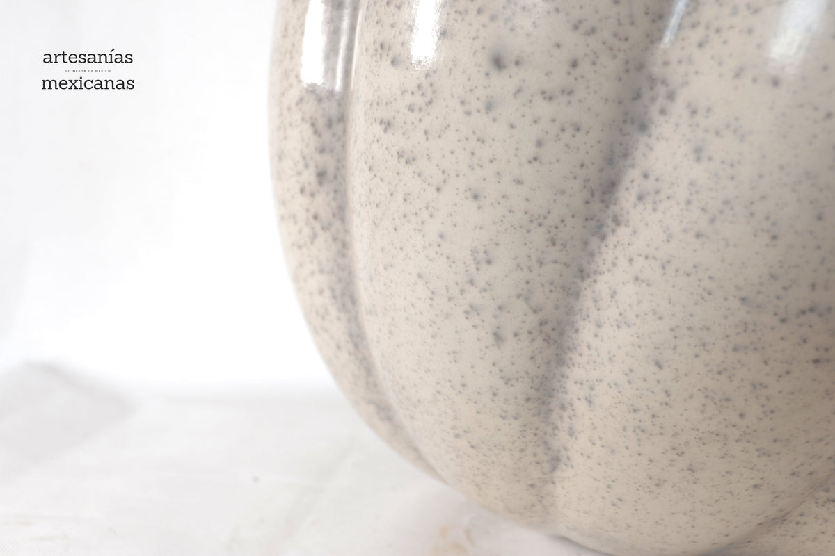Calabaza blanca grande de barro - 41 cm. 16 in