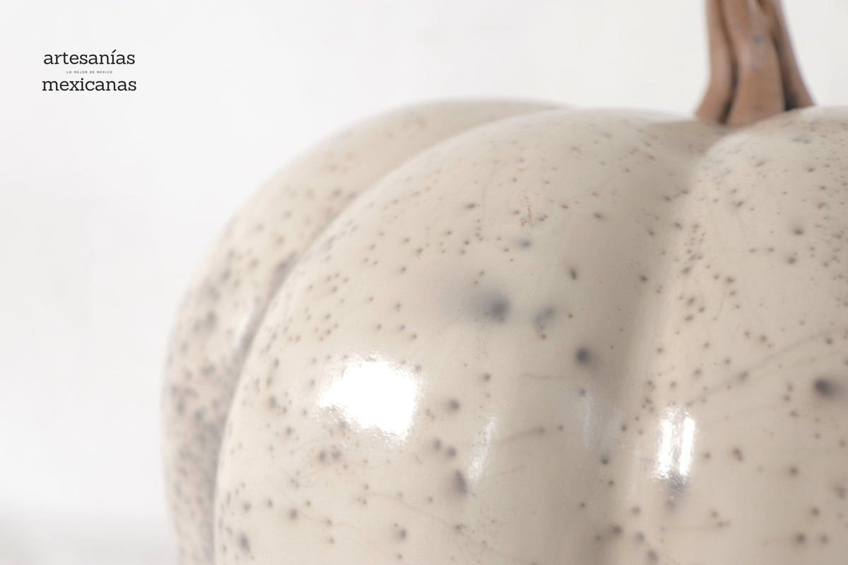 Calabaza blanca grande de barro - 37 cm. 14.5 in