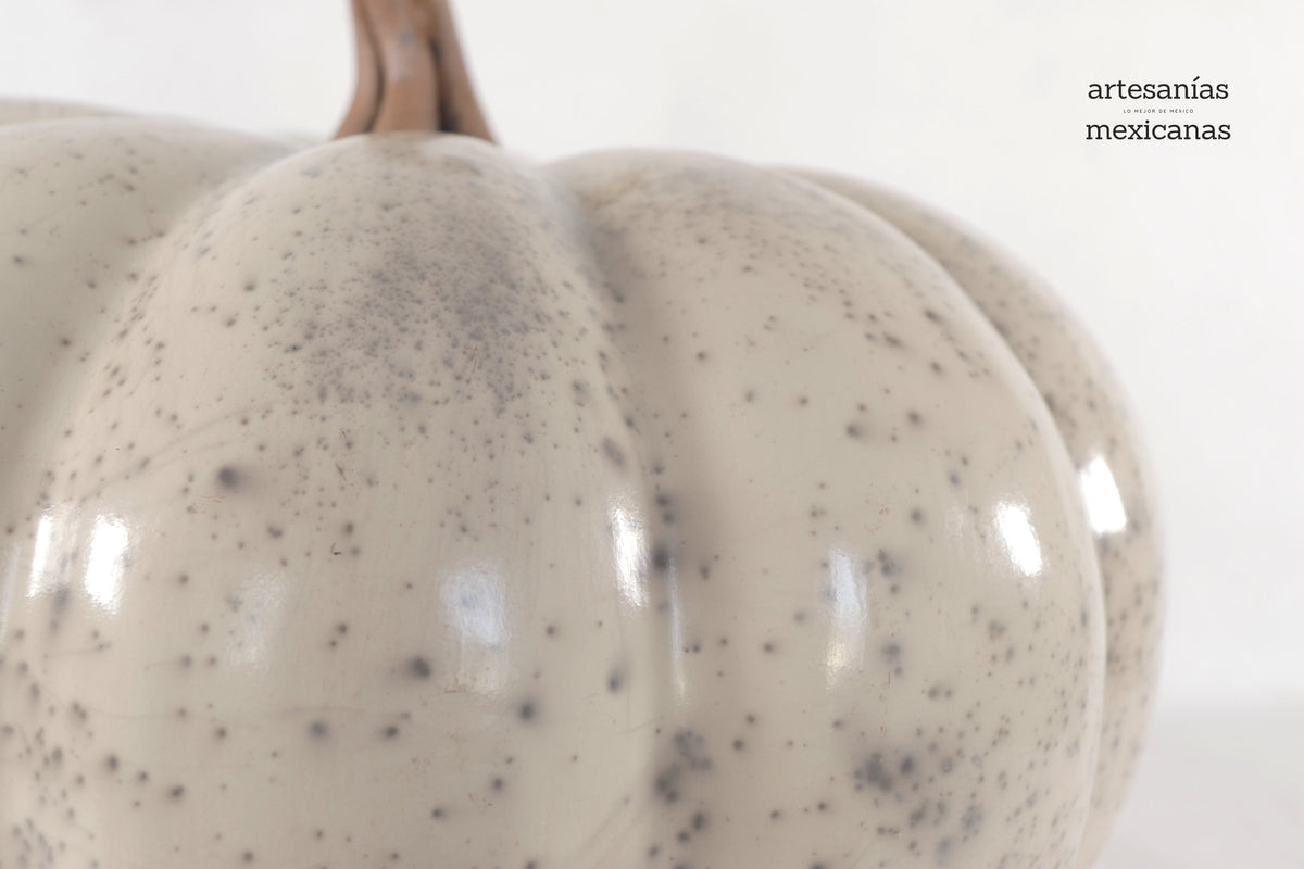 Calabaza blanca grande de barro - 37 cm. 14.5 in